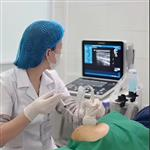 Tiêm nong khớp vai – Giải pháp hiệu quả trong điều trị đông cứng khớp vai